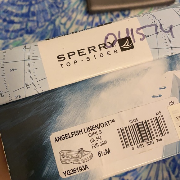 Sperrys Angelfish boatshoes (fits women’s size 7) - Picture 9 of 9